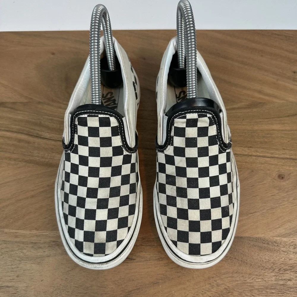 Big Kids Vans Classic Beige Checkerboard Slip On Comfort Sneakers Shoes Size 3 Y